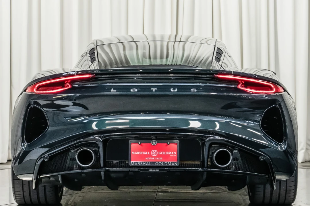 2024 Lotus Emira - Image 8 of 12