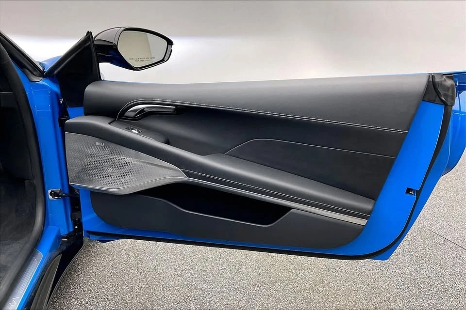 2024 Lotus Emira - Image 19 of 20