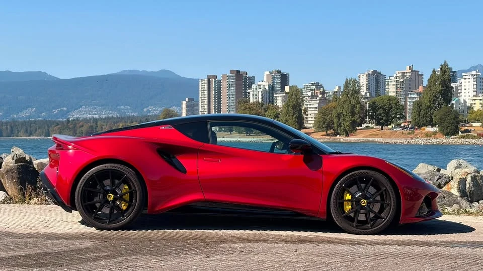 2024 Lotus Emira - Image 4 of 11