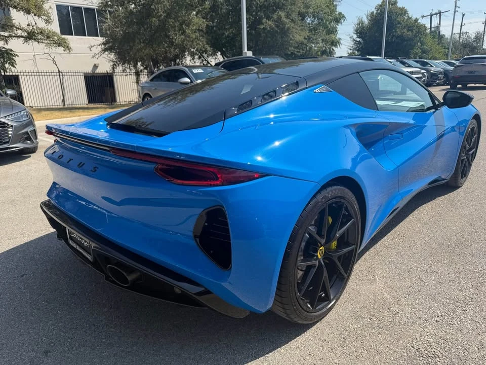 2024 Lotus Emira - Image 3 of 11