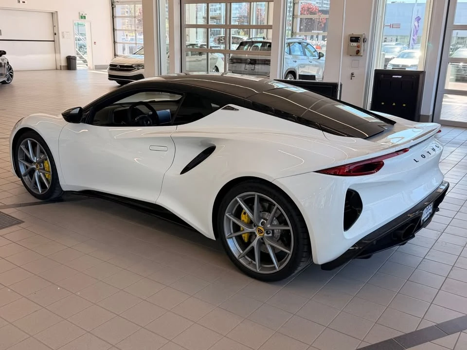 2024 Lotus Emira - Image 4 of 12