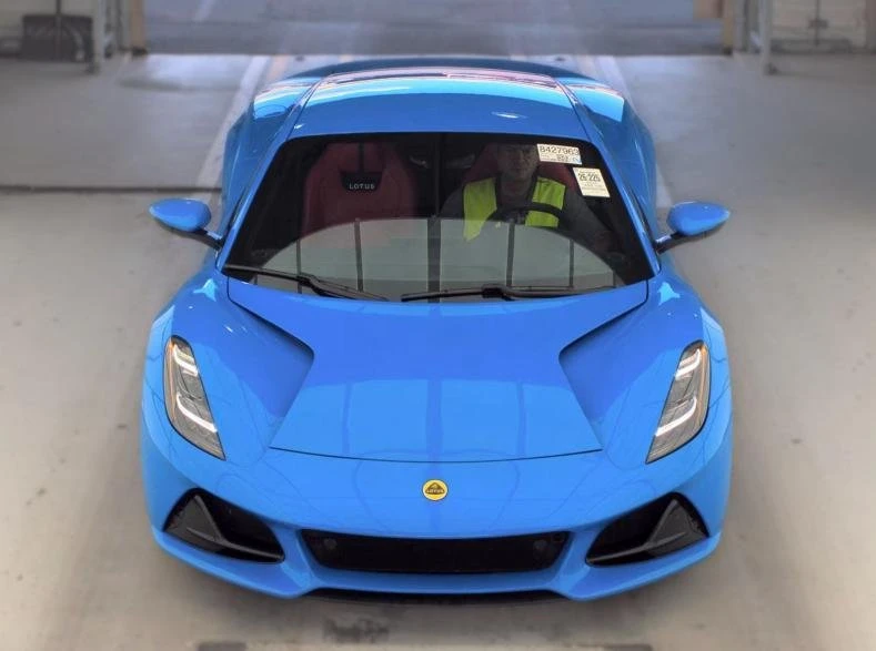 2024 Lotus Emira - Image 2 of 9