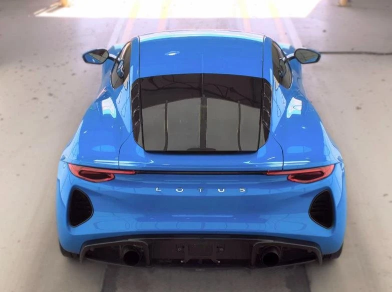 2024 Lotus Emira - Image 5 of 9