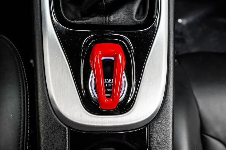 2024 Lotus Emira - Image 20 of 20