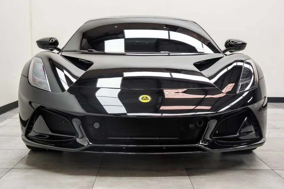 2024 Lotus Emira - Image 6 of 20