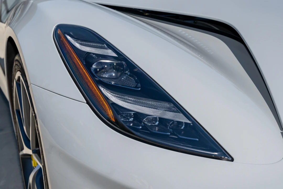 2024 Lotus Emira - Image 10 of 31
