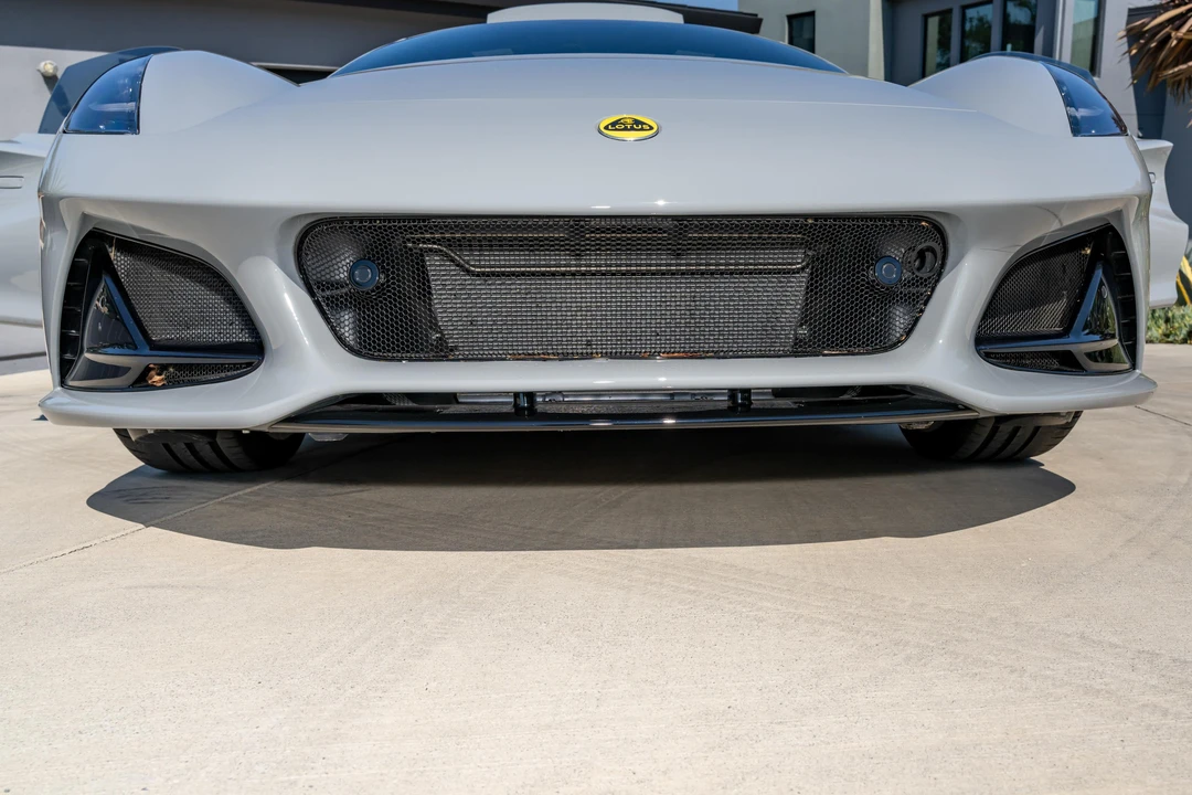 2024 Lotus Emira - Image 6 of 31