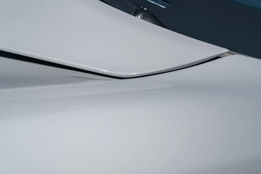 2024 Lotus Emira - Image 23 of 31