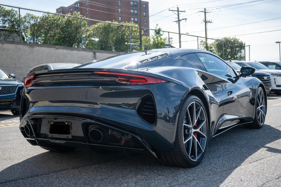 2024 Lotus Emira - Image 12 of 30