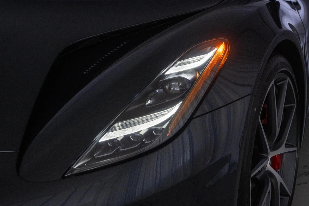2024 Lotus Emira - Image 22 of 30