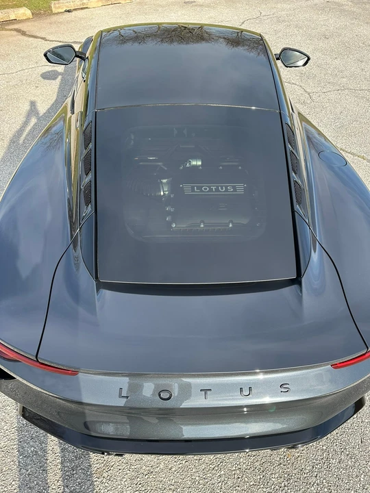 2024 Lotus Emira - Image 27 of 30