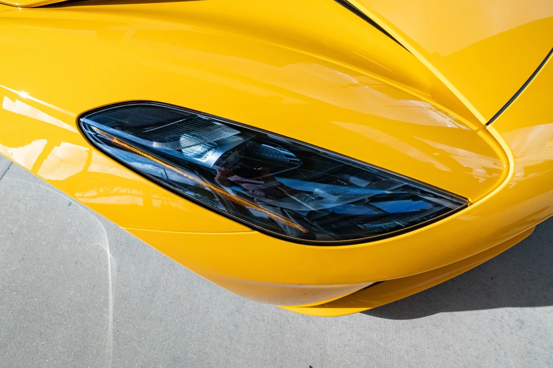 2024 Lotus Emira - Image 11 of 31