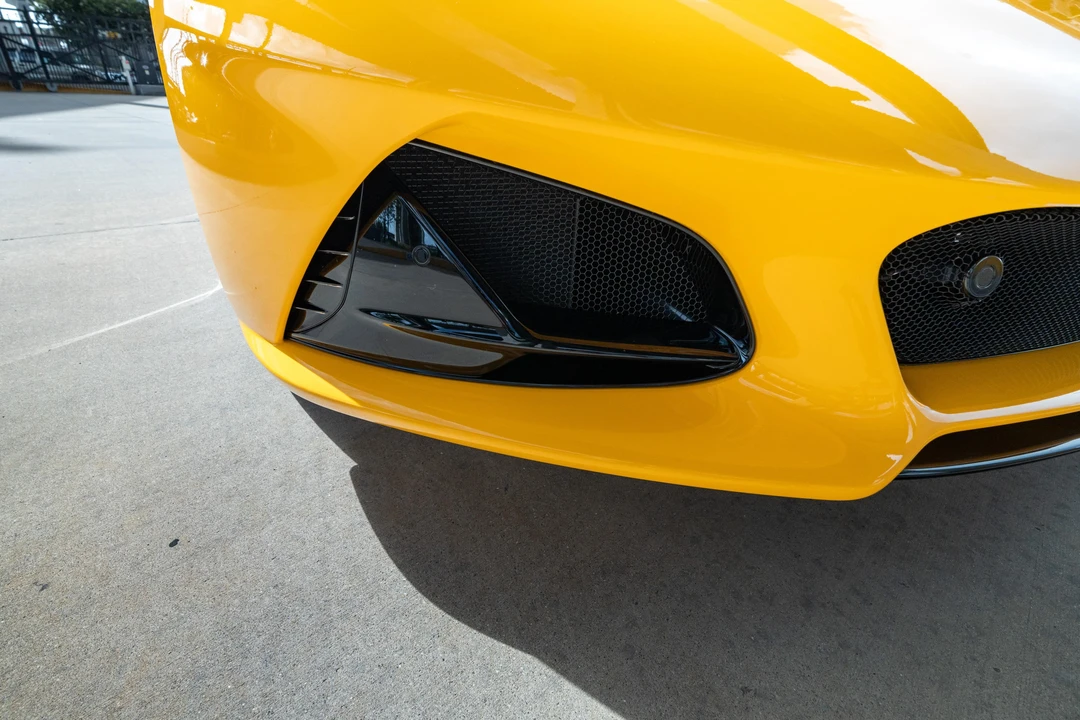 2024 Lotus Emira - Image 13 of 31