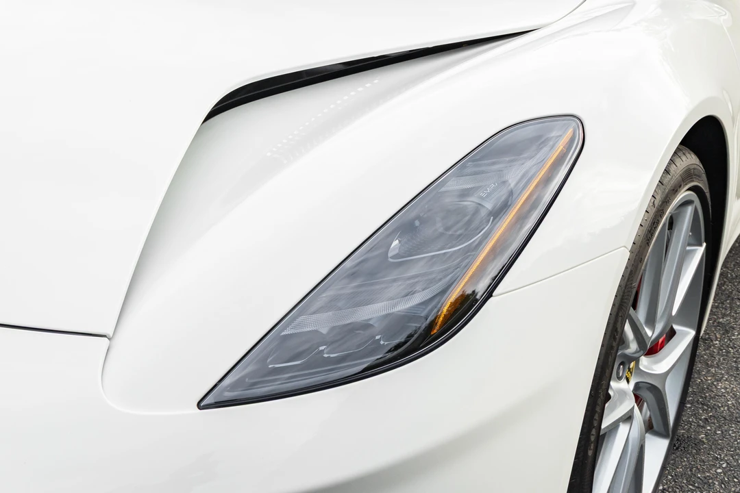2024 Lotus Emira - Image 16 of 31
