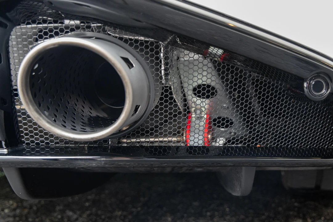 2024 Lotus Emira - Image 29 of 31