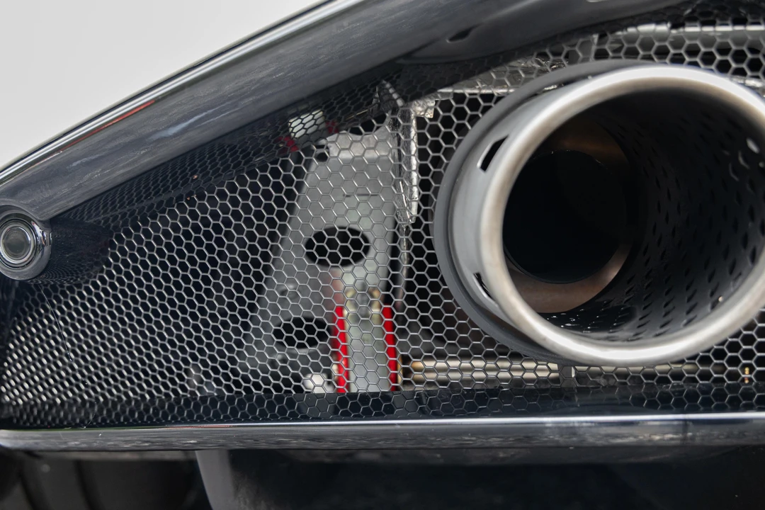 2024 Lotus Emira - Image 26 of 31