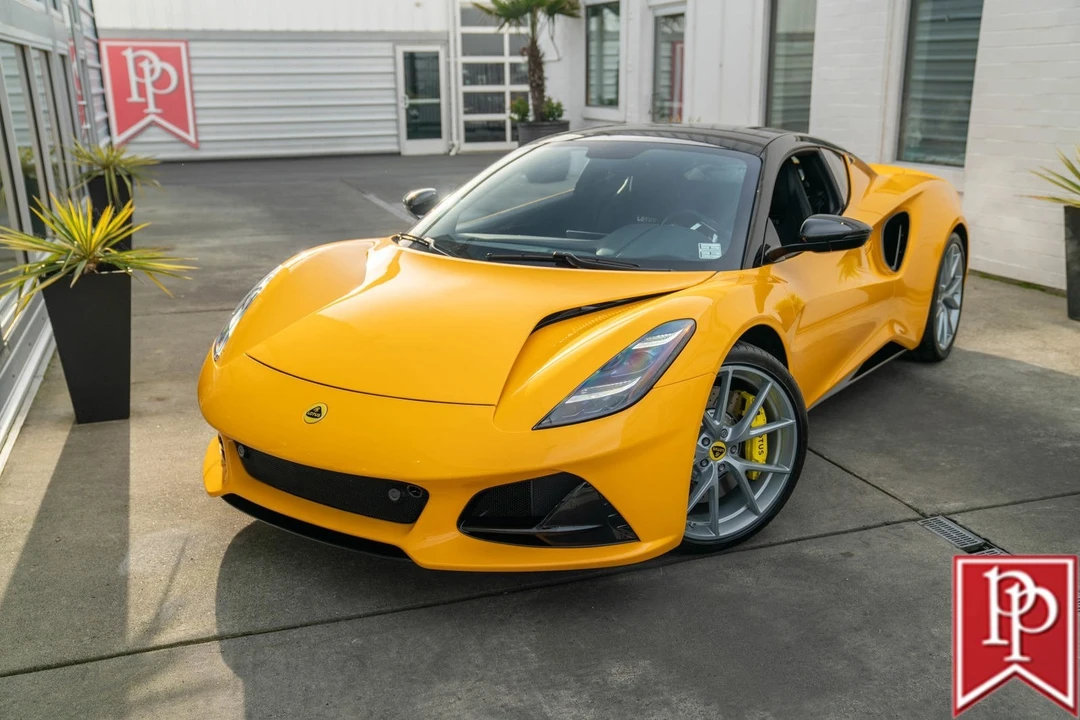 2024 Lotus Emira - Image 2 of 21