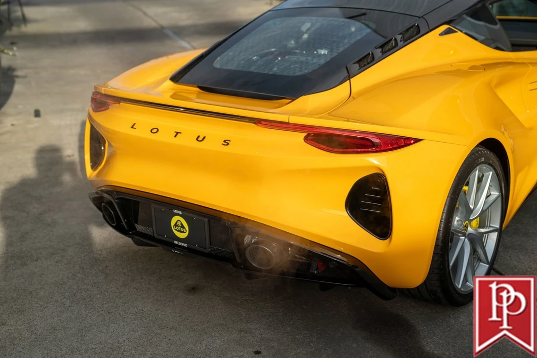 2024 Lotus Emira - Image 7 of 21