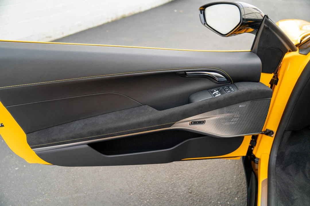 2024 Lotus Emira - Image 12 of 21