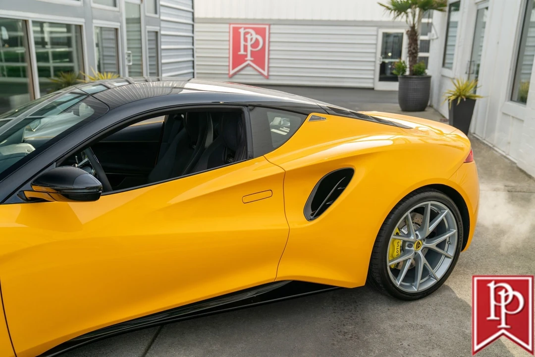 2024 Lotus Emira - Image 4 of 21