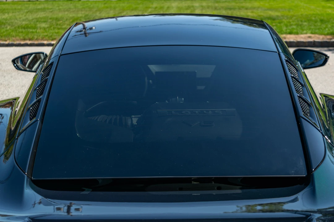 2024 Lotus Emira - Image 26 of 31