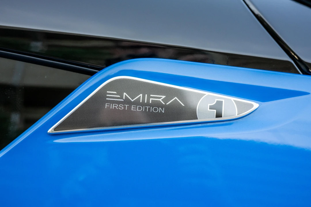 2024 Lotus Emira - Image 21 of 31