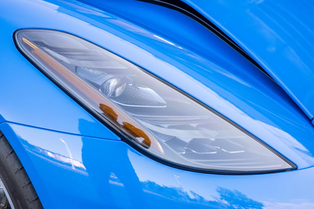 2024 Lotus Emira - Image 11 of 31
