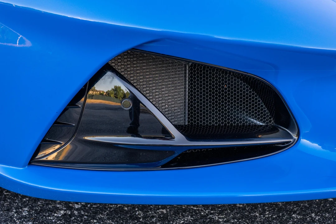 2024 Lotus Emira - Image 14 of 31