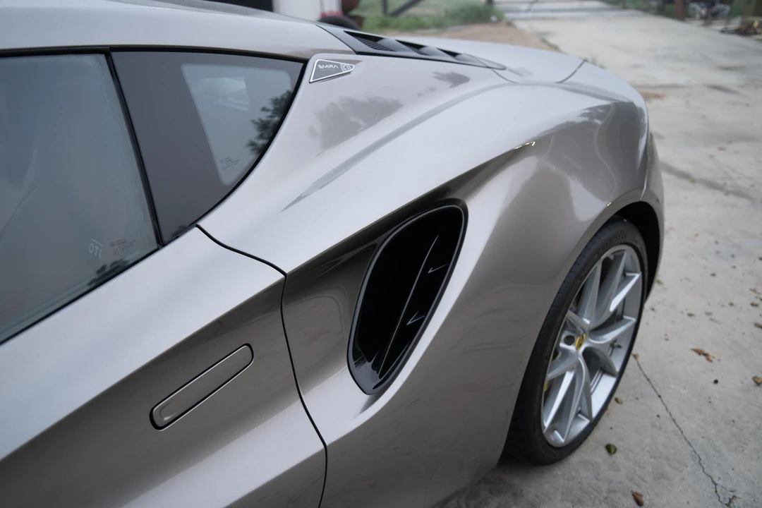 2024 Lotus Emira - Image 21 of 31