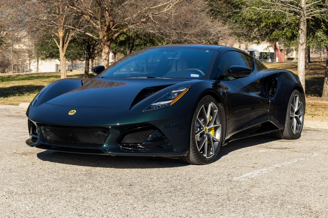 2024 Lotus Emira - Image 8 of 31