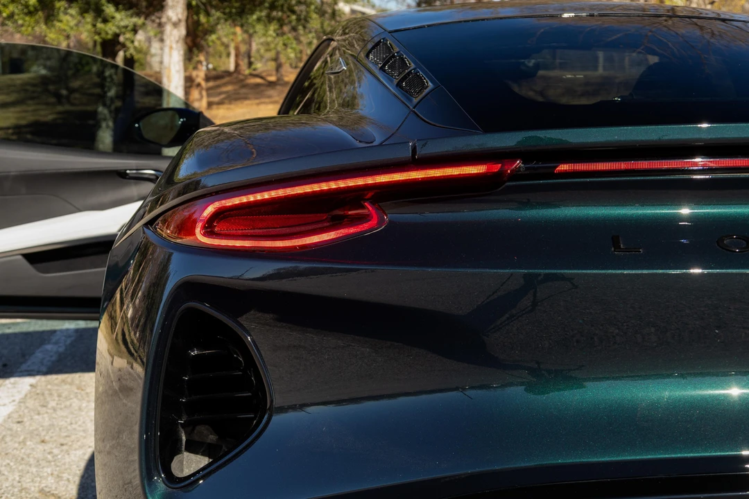 2024 Lotus Emira - Image 24 of 31