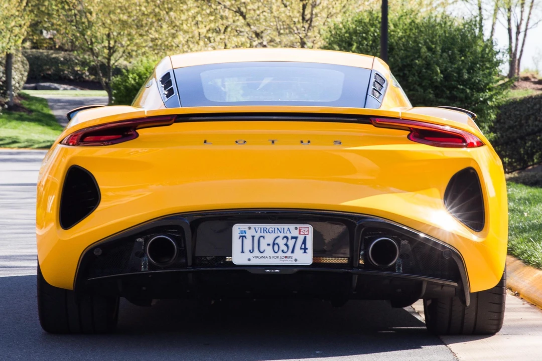 2024 Lotus Emira - Image 5 of 5