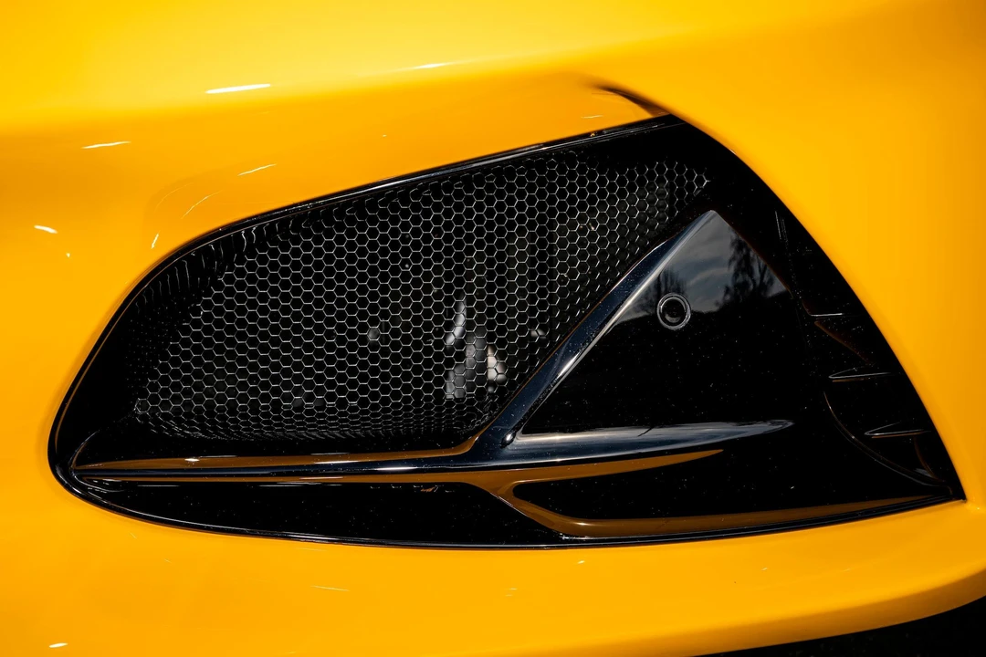 2024 Lotus Emira - Image 21 of 31