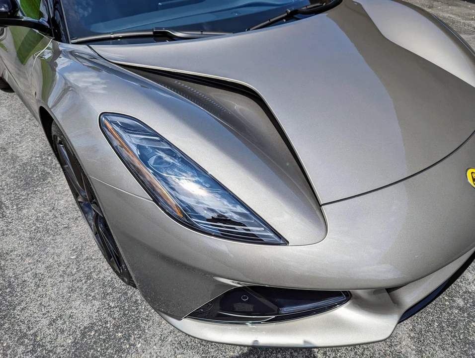2024 Lotus Emira - Image 30 of 31