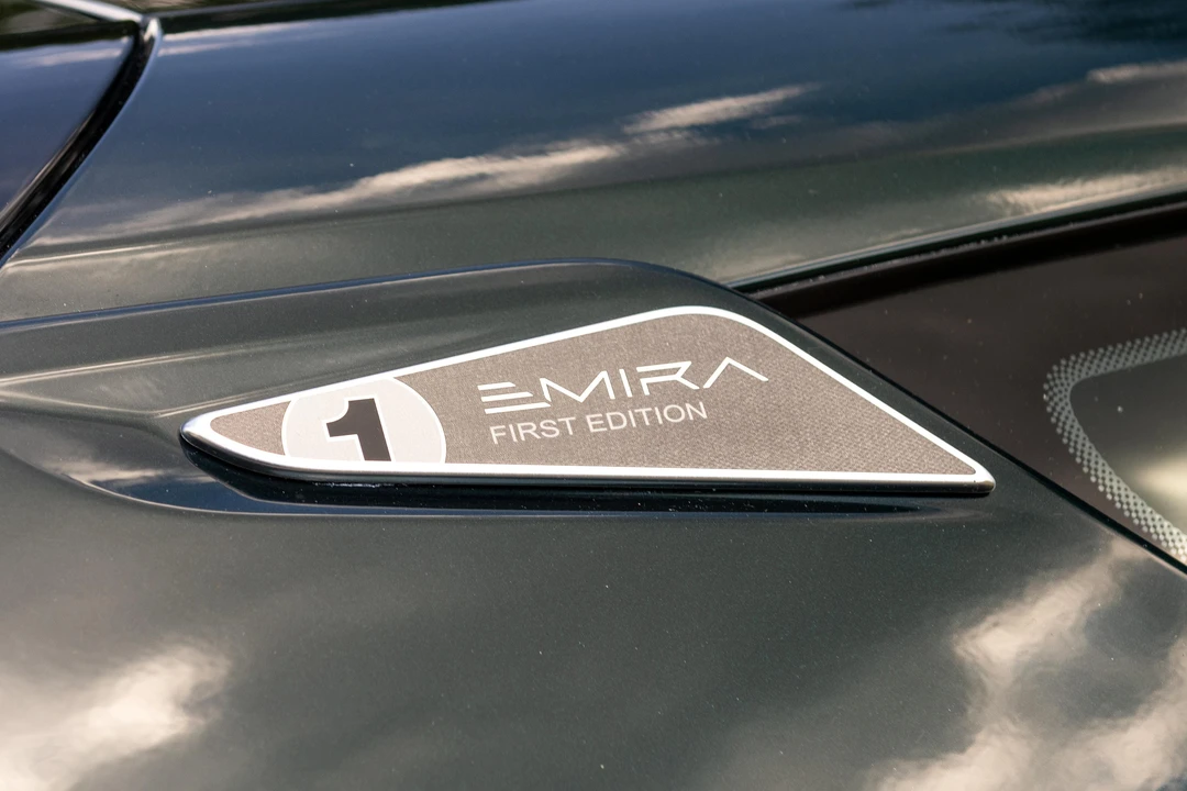 2024 Lotus Emira - Image 28 of 31