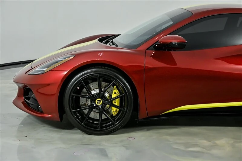 2024 Lotus Emira - Image 7 of 12