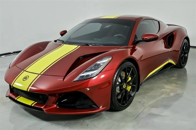 2024 Lotus Emira - Image 6 of 12