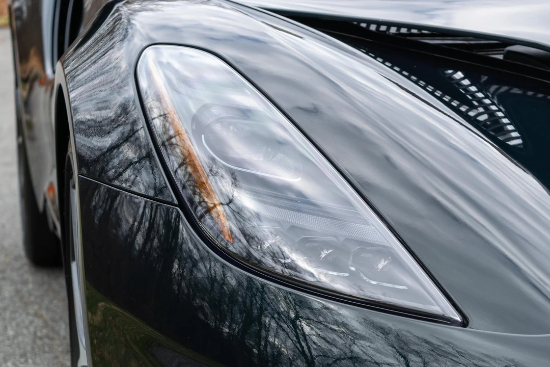 2024 Lotus Emira - Image 12 of 31