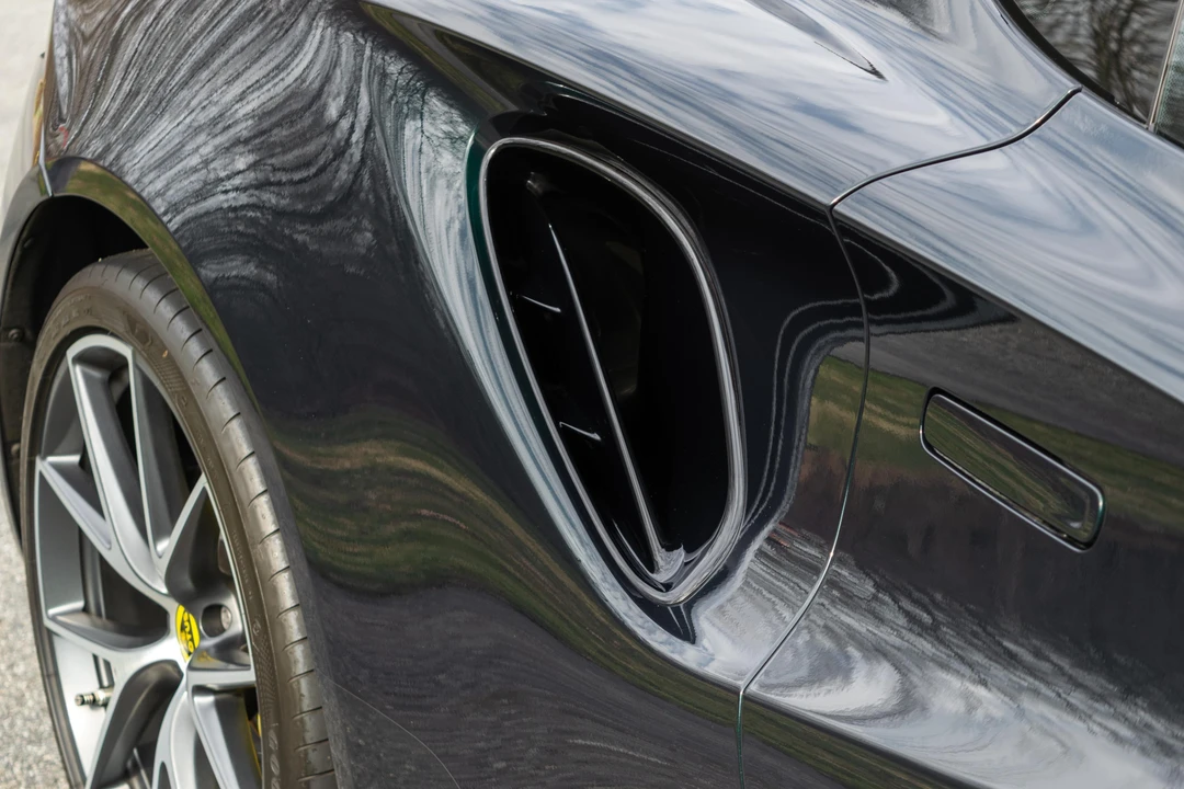 2024 Lotus Emira - Image 31 of 31