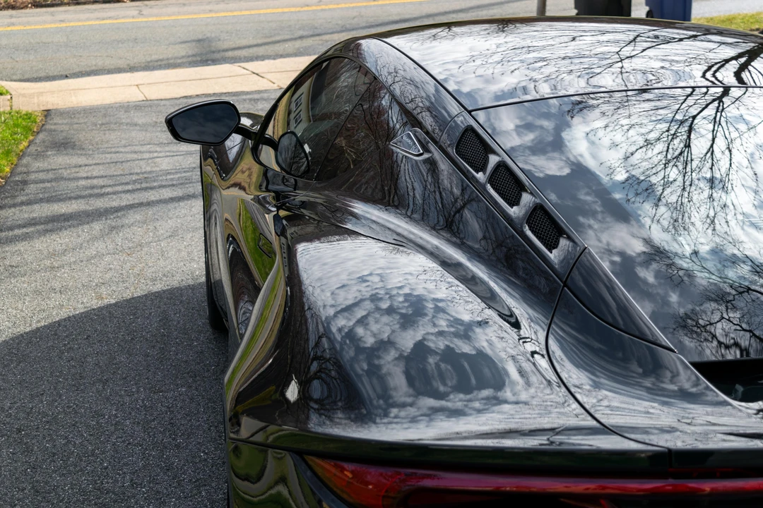 2024 Lotus Emira - Image 21 of 31