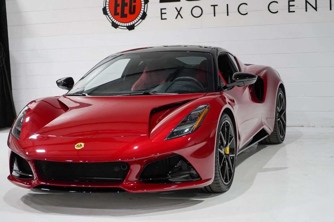 2024 Lotus Emira - Image 30 of 31