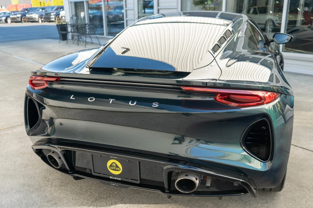 2024 Lotus Emira - Image 5 of 21