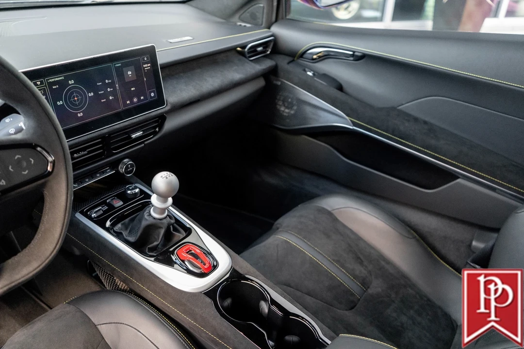 2024 Lotus Emira - Image 15 of 21