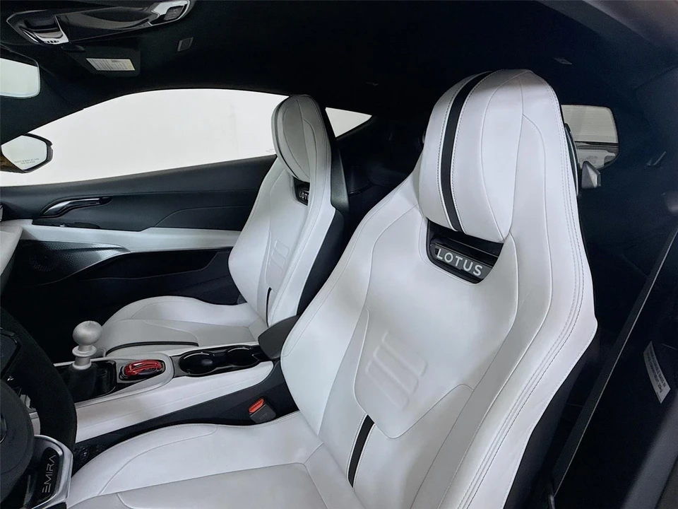 2024 Lotus Emira - Image 21 of 21