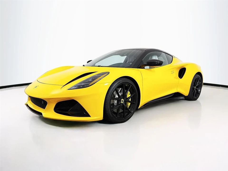2024 Lotus Emira - Image 3 of 21