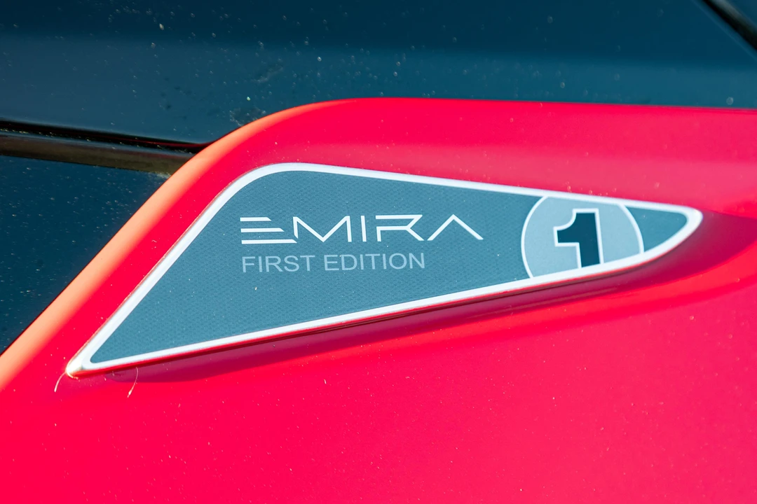 2024 Lotus Emira - Image 22 of 31