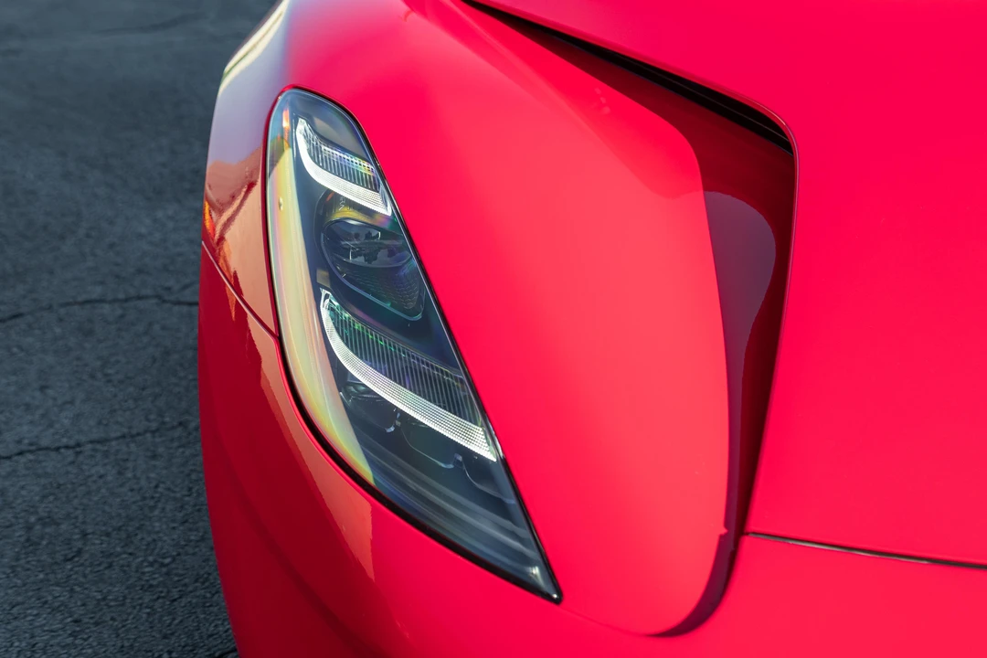 2024 Lotus Emira - Image 11 of 31