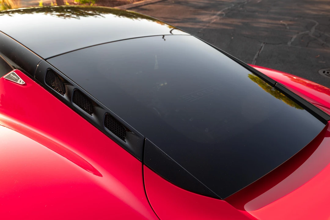 2024 Lotus Emira - Image 23 of 31