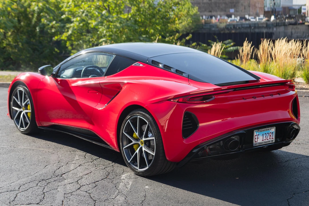 2024 Lotus Emira - Image 4 of 31