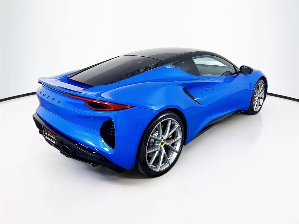 2024 Lotus Emira - Image 6 of 21